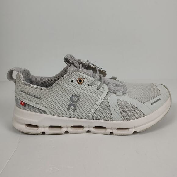 On Cloud Sky athletic casual running shoes youth 4 / womens 5.5 - Picture 1 of 11